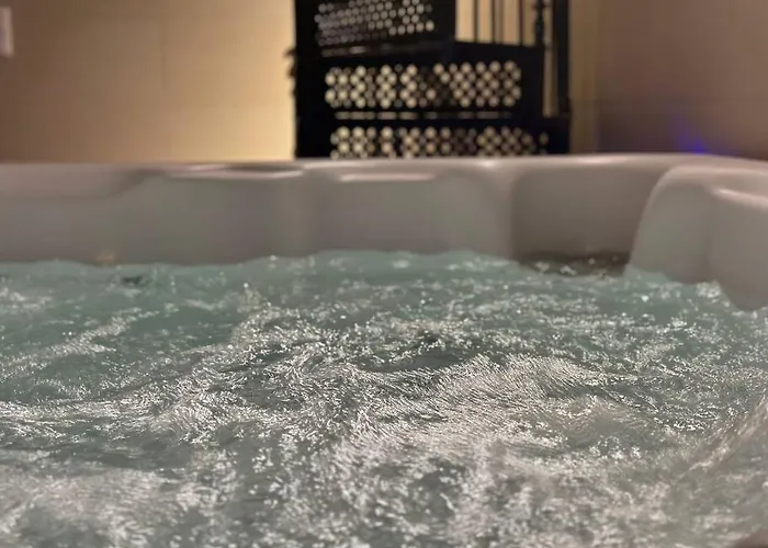 African Paradise With Jacuzzi & Sauna Apartamento *