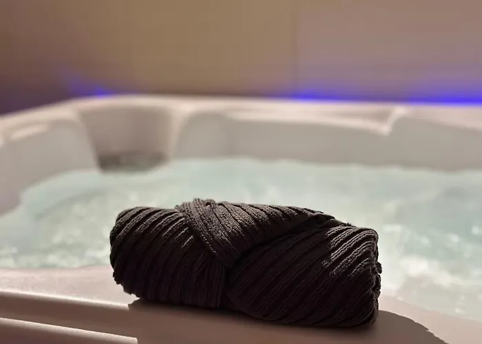 African Paradise With Jacuzzi & Sauna *