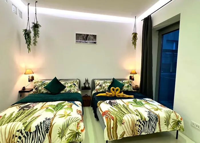 African Paradise With Jacuzzi & Sauna Viena
